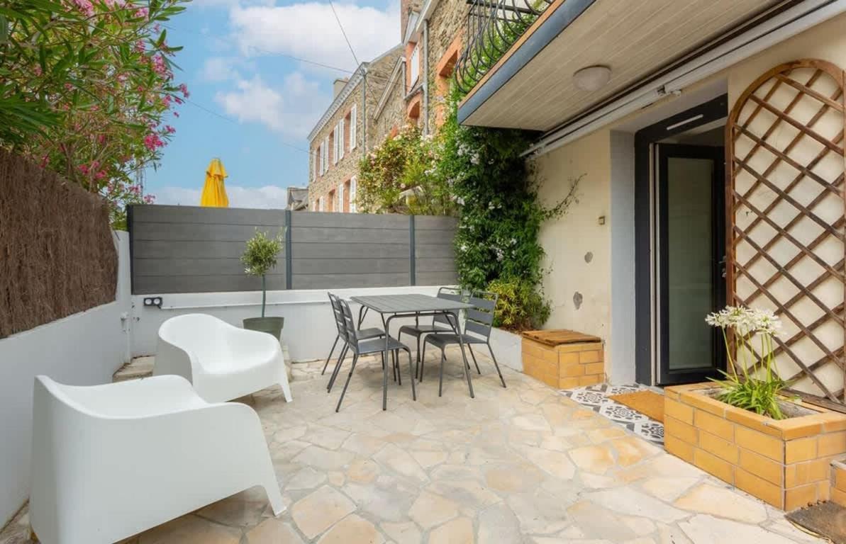 Saint Alexandre - Jolie Maison Atypique -Terrasse Дінар Екстер'єр фото